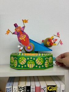 仕掛けペーパークラフト