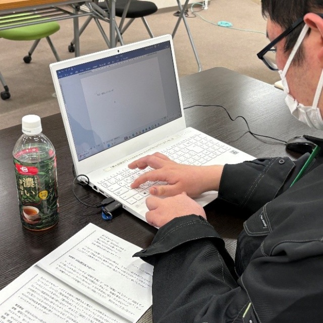 文章を書くセミナーで文を書く
